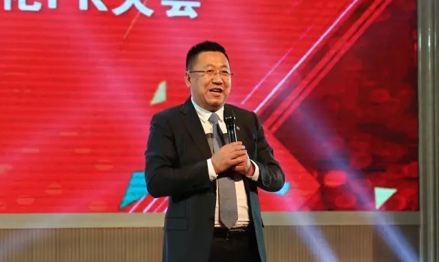 激智老总_老总办公室图片(2)